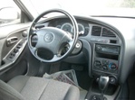 Hyundai Elantra GT 2002 photo 4