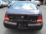Nissan Altima  1999 photo 3
