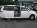 Toyota SIENNA  2012 photo 6